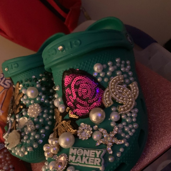 Crocs - Picture 4 of 6